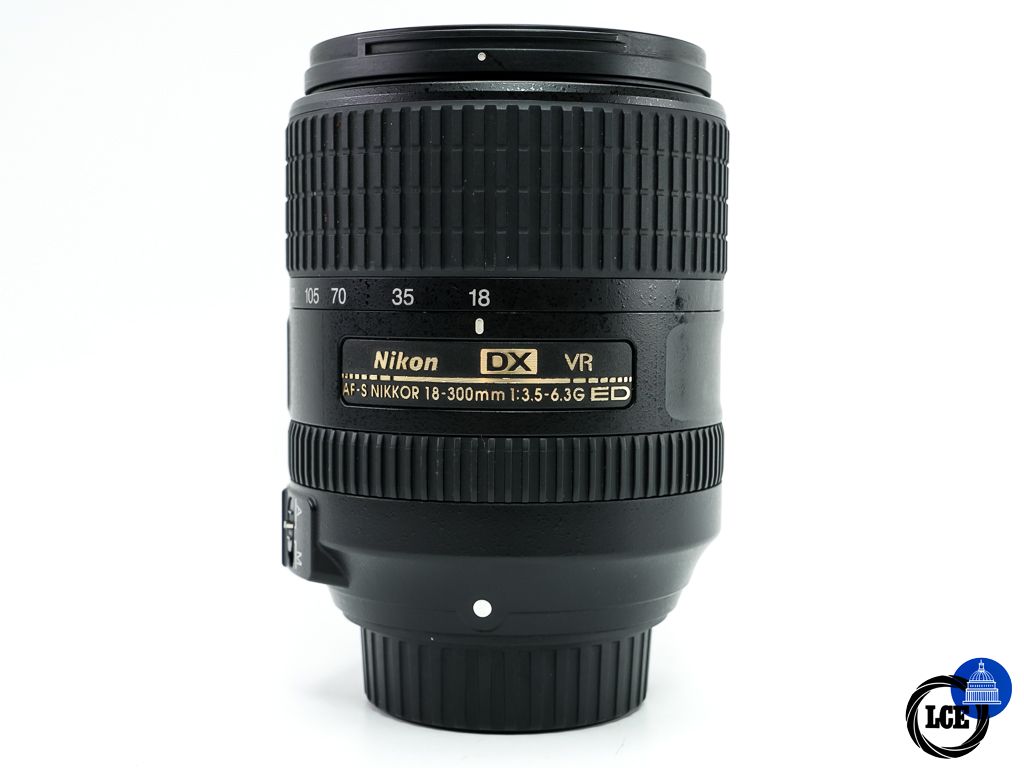 Nikon AF-S 18-300mm F3.5-6.3G ED VR DX Nikon AF-S 18-300mm F3.5-6.3G ED VR DX