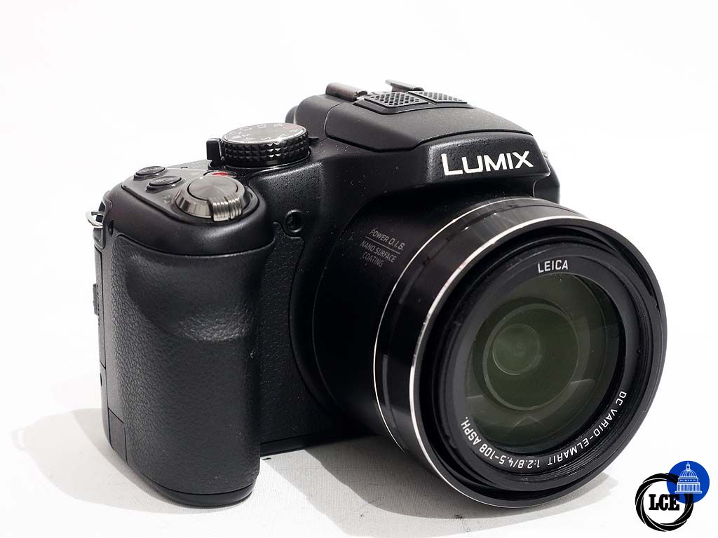 Panasonic LUMIX FZ200