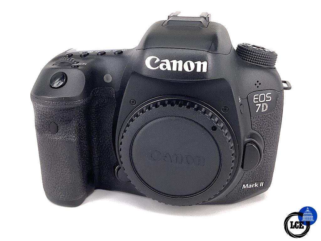 Canon EOS 7D Mark II BODY + BG-E16 Battery Grip