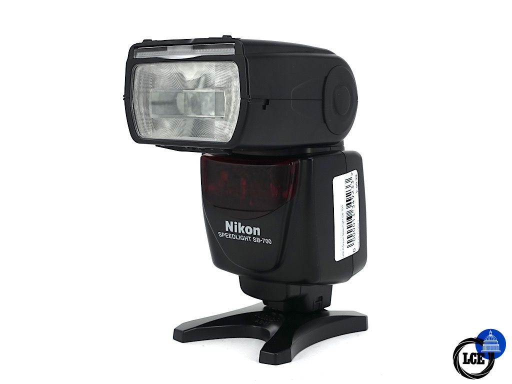 Nikon Speedlight SB-700 - Boxed | 5* Nikon Speedlight SB-700 - Boxed | 5*