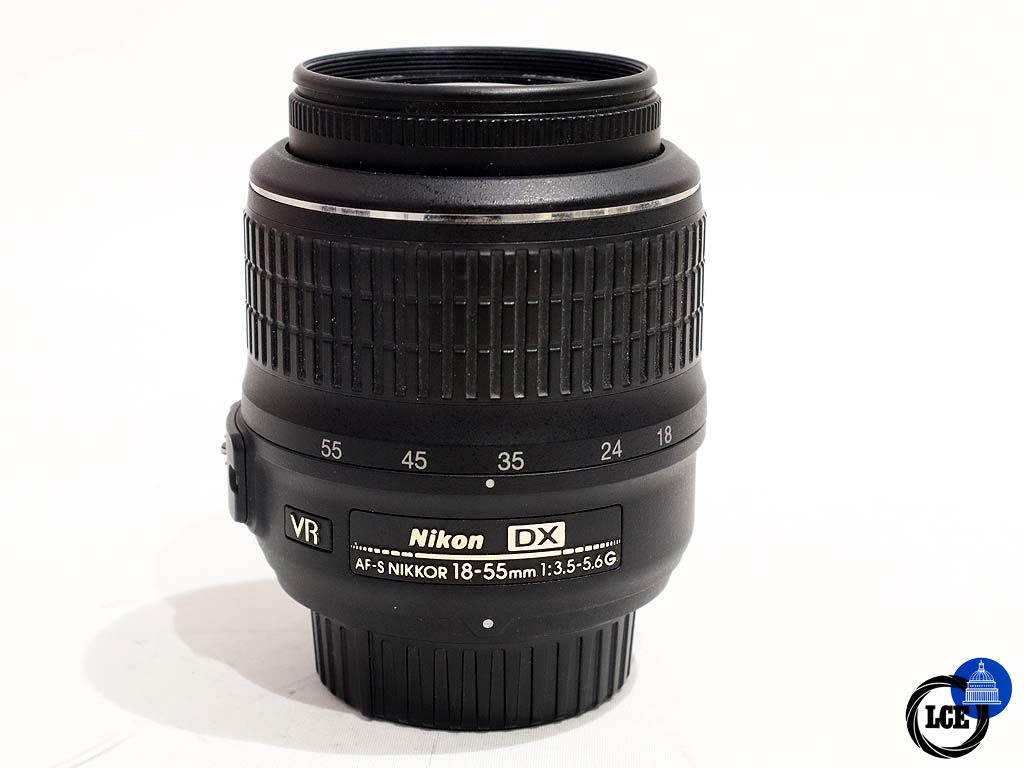 Nikon AF-S 18-55mm VR Nikon AF-S 18-55mm VR