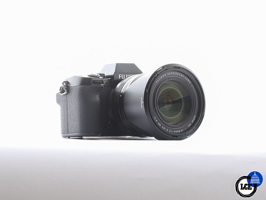FujiFilm X-S10 + 16-80mm f/4 [4*] | 10115208