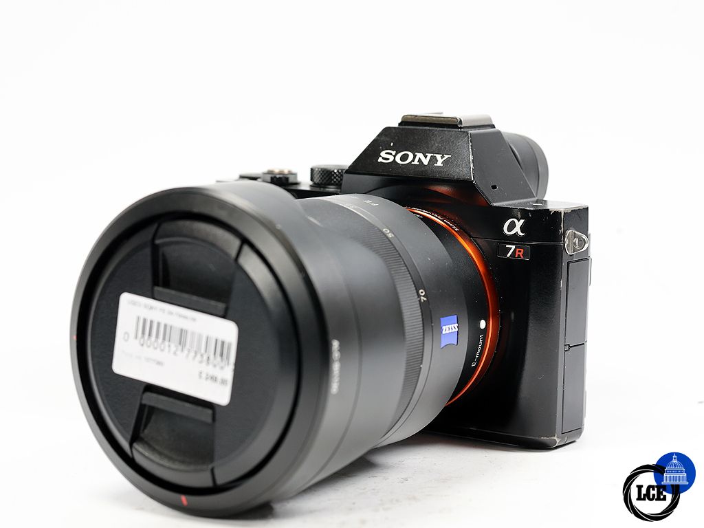 Sony A7R + FE 24-70mm f/4 ZA OSS Sony A7R + FE 24-70mm f/4 ZA OSS