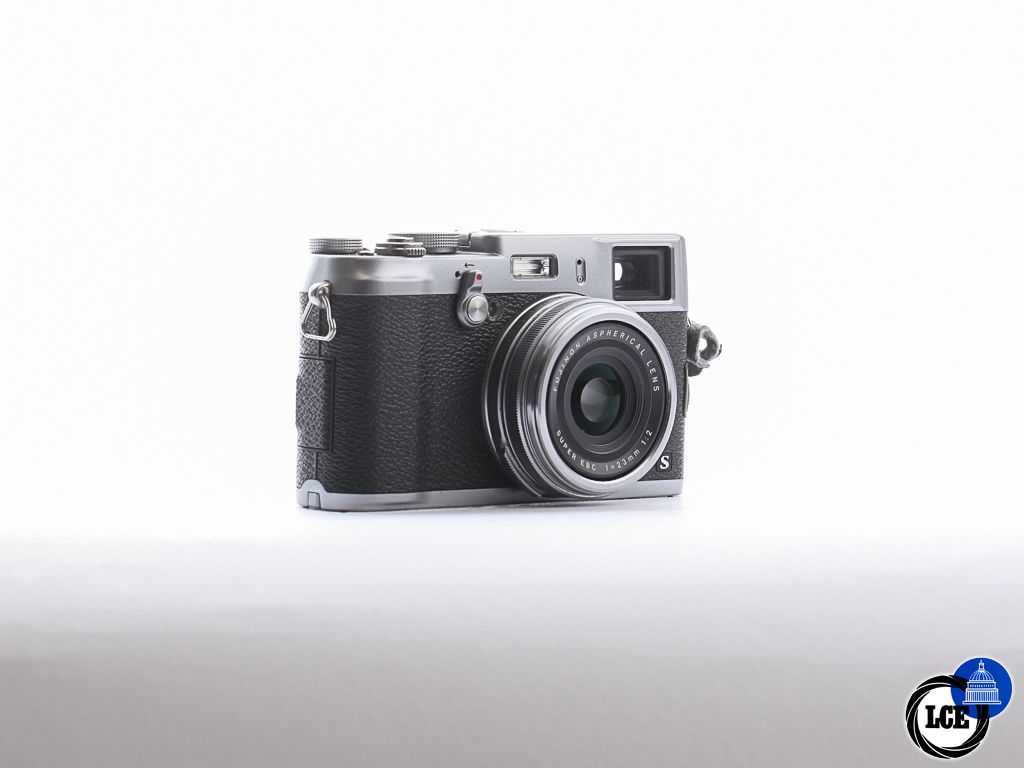 FujiFilm X100S [4*] | 10115260
