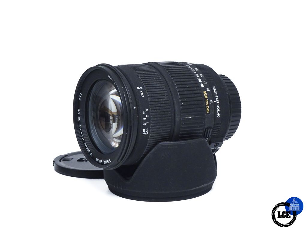 Sigma 18-200mm f/3.5-6.3 Sigma 18-200mm f/3.5-6.3
