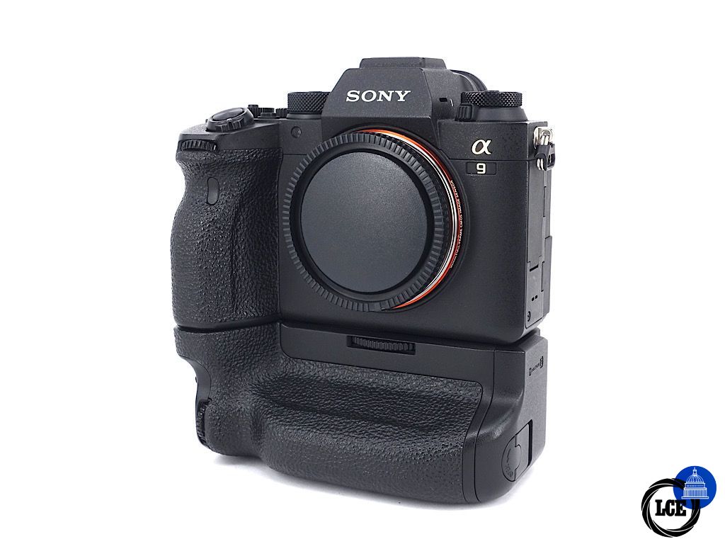 Sony A9 II Body + VG-C4EM Grip - Boxed | 4*