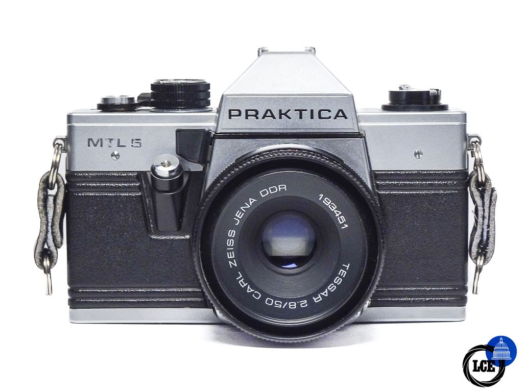 Praktica MTL5 + Carl Zeiss 50mm f/2.8