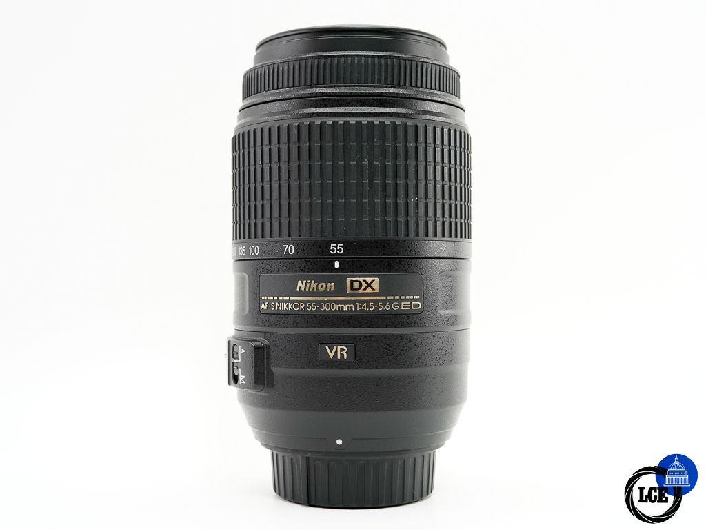 Nikon AF-S 55-300mm F4.5-5.6G ED VR DX * BOXED * Nikon AF-S 55-300mm F4.5-5.6G ED VR DX * BOXED *
