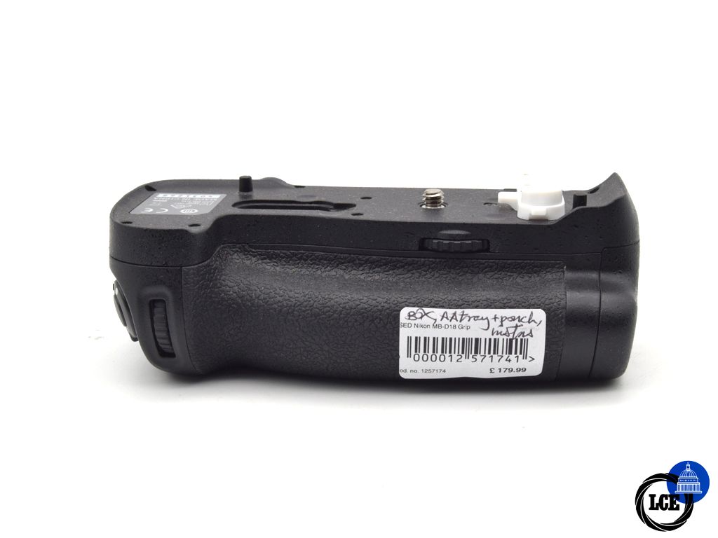 Nikon MB-D18 Battery Grip