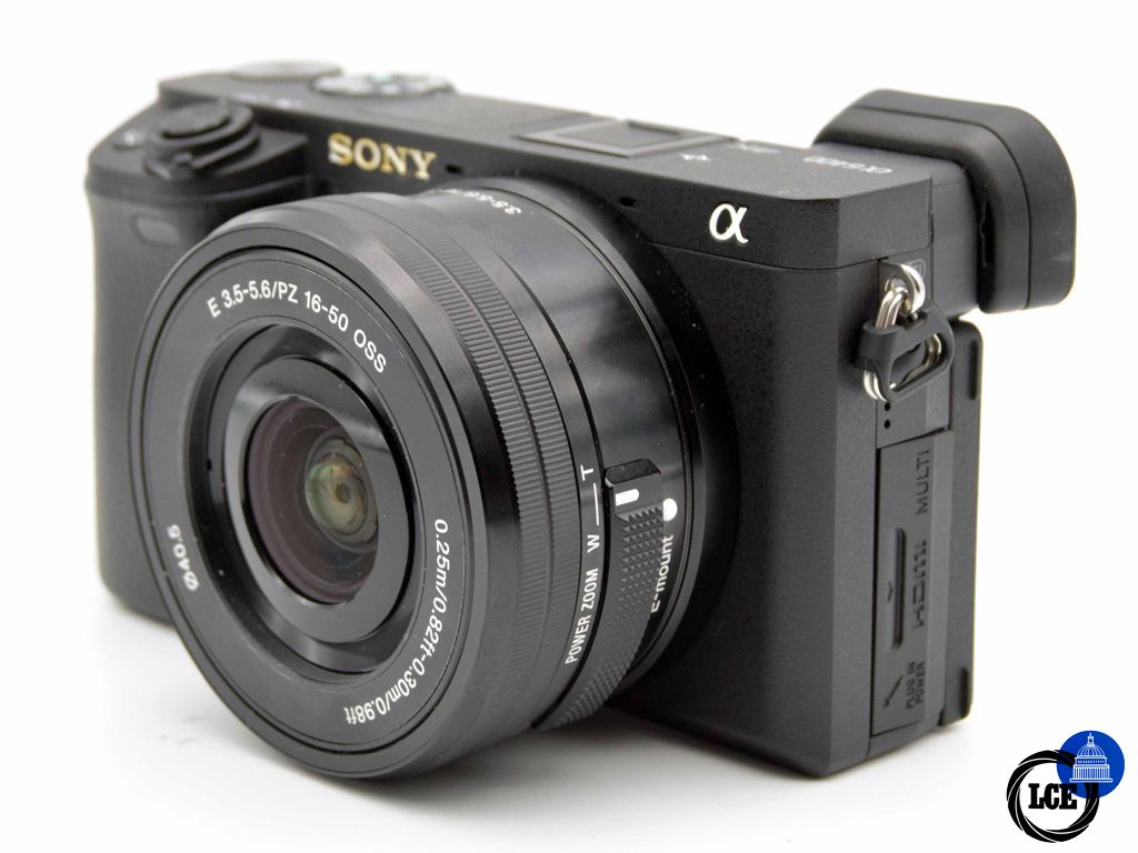 Sony A6400 with Sony E 16-50mm f/3.5-5.6 OSS