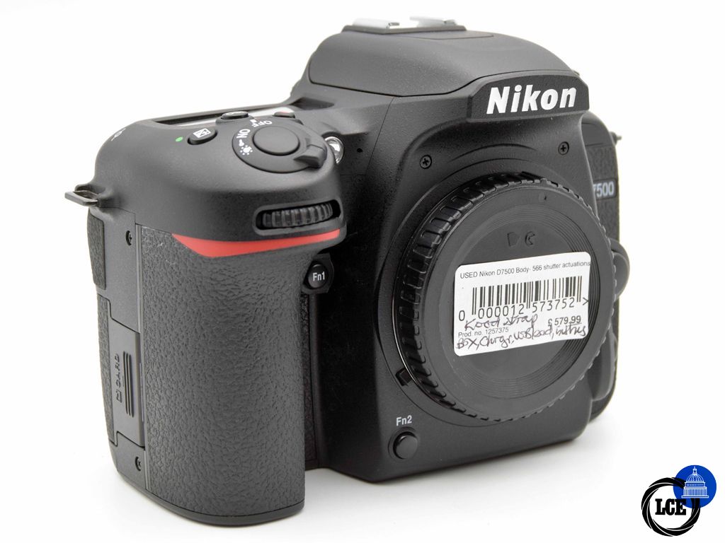 Nikon D7500 Body 566 Shutter actuations) 