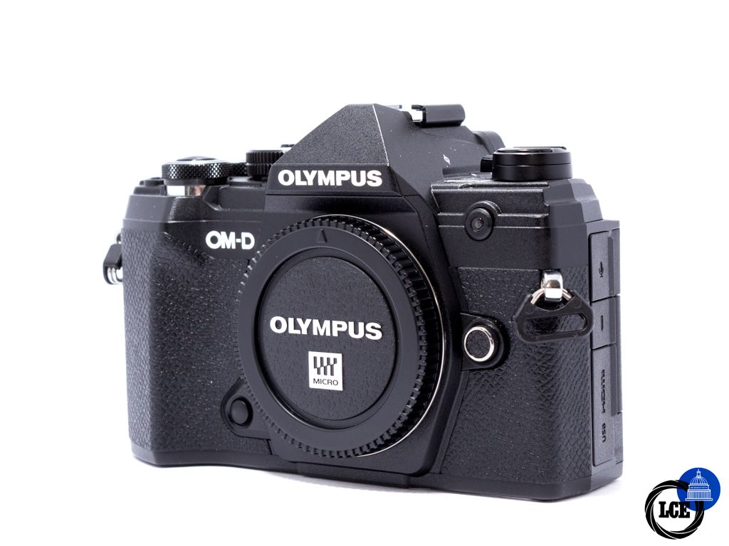 Olympus E-M5 III Body *Boxed* *Low shutter count*