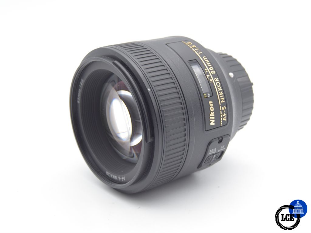 Nikon AF-S 85mm f/1.8G