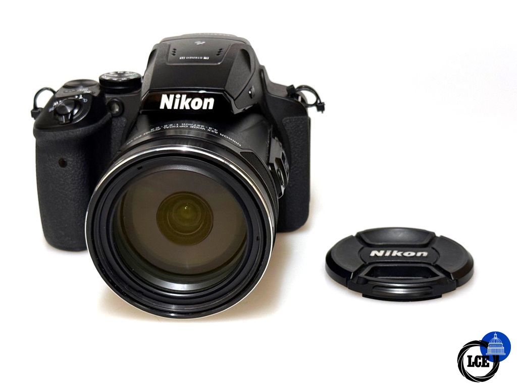 Nikon Coolpix P900  (83x Optical Zoom) 