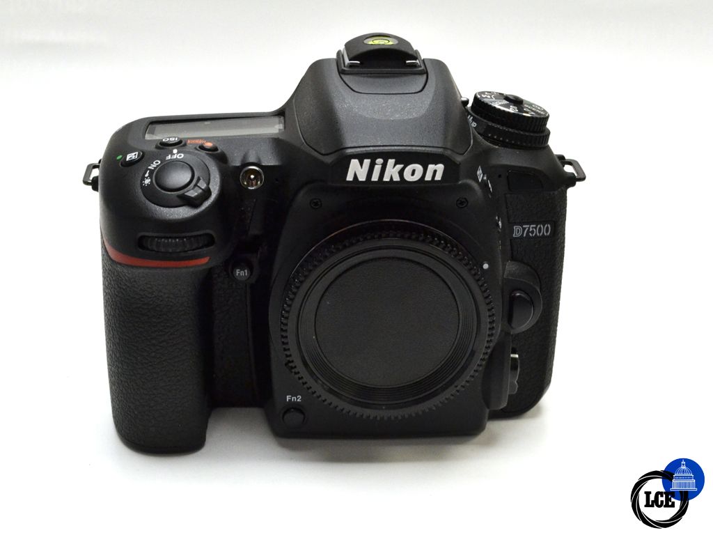 Nikon D7500 body
