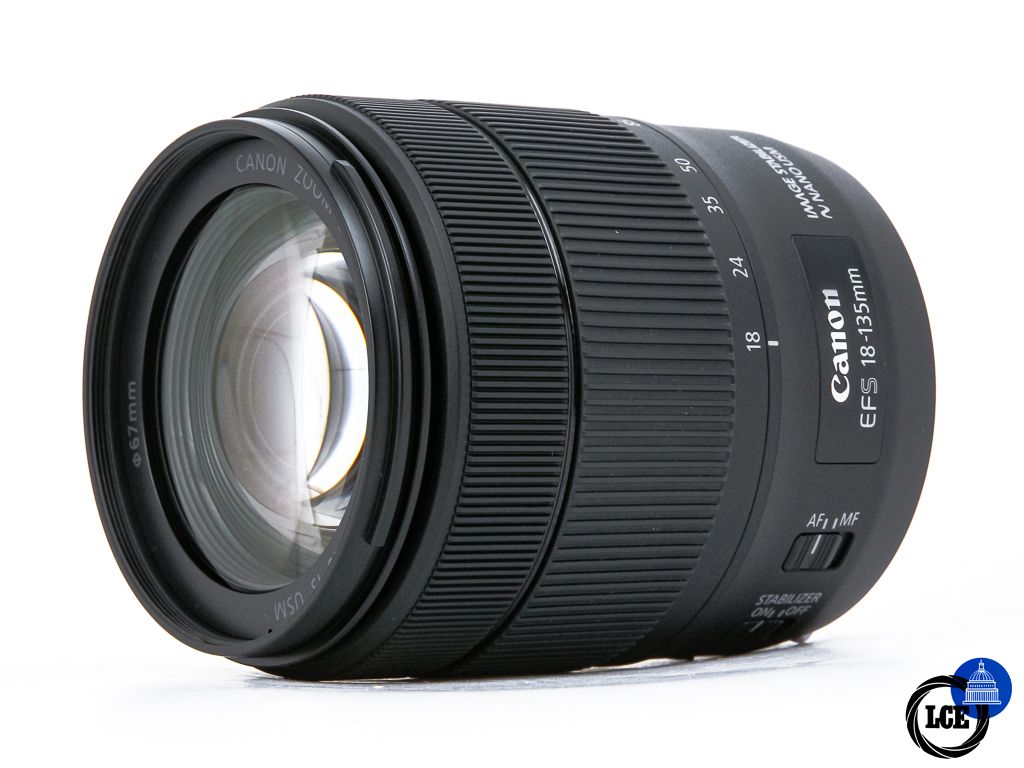 Canon EF-S 18-135mm f3.5-5.6 IS Nano USM