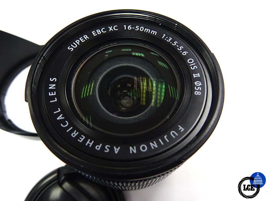 FujiFilm 16-50mm f3.5-5.6 OIS II 