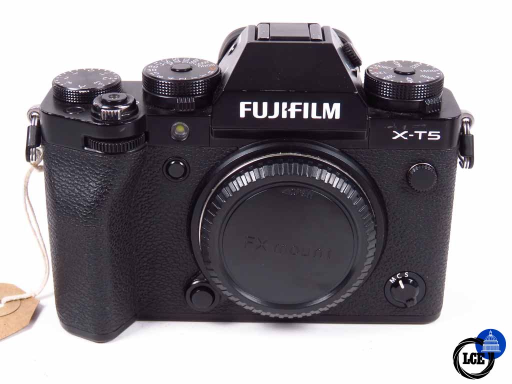 FujiFilm X-T5