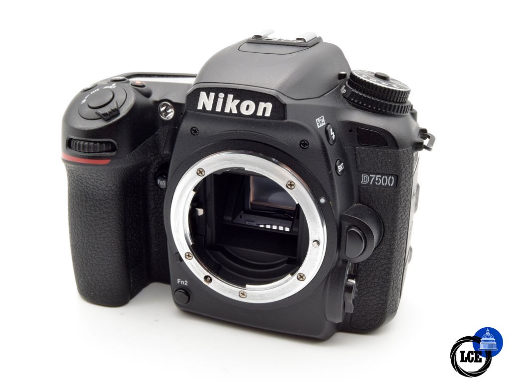 Nikon D7500 Body (44246 Shutter Actuations)