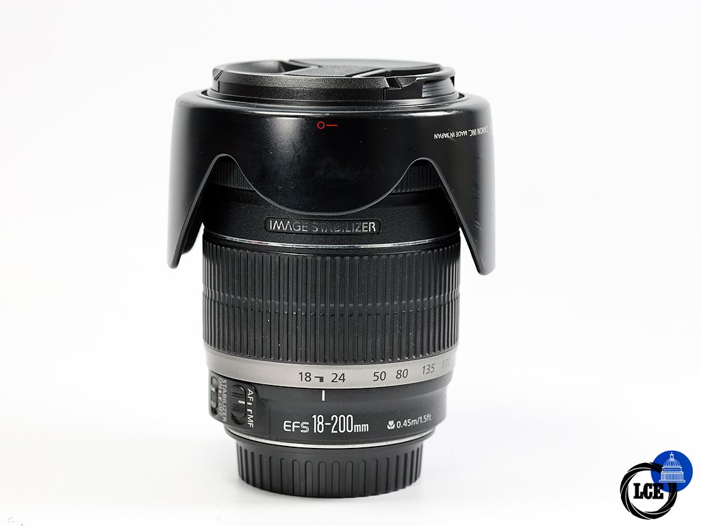 Canon EF-S 18-200mm f/3.5-5.6 IS 