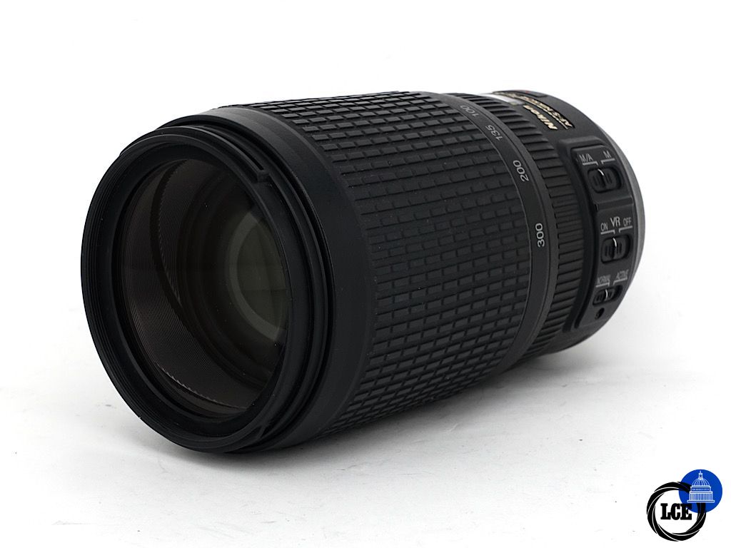 Nikon AF-S 70-300mm F4.5-5.6G ED VR | 3*