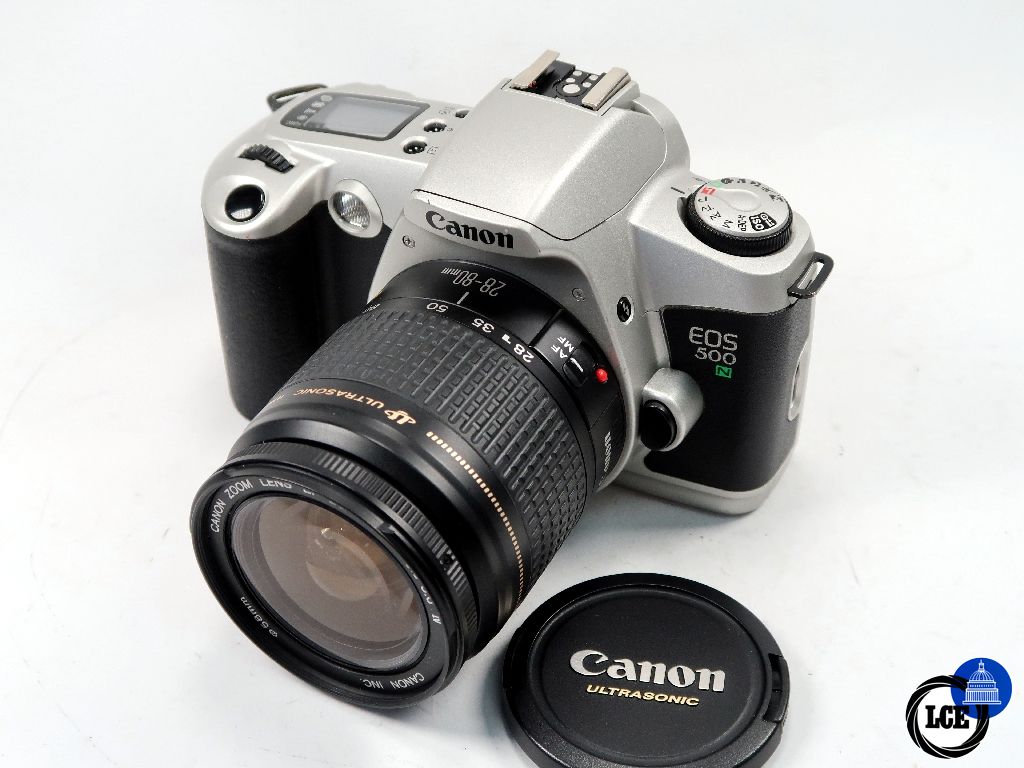 Canon Eos 500n with 28-80mm