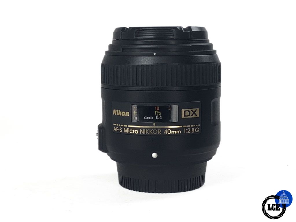 Nikon AF-S MICRO 40mm F2.8G DX