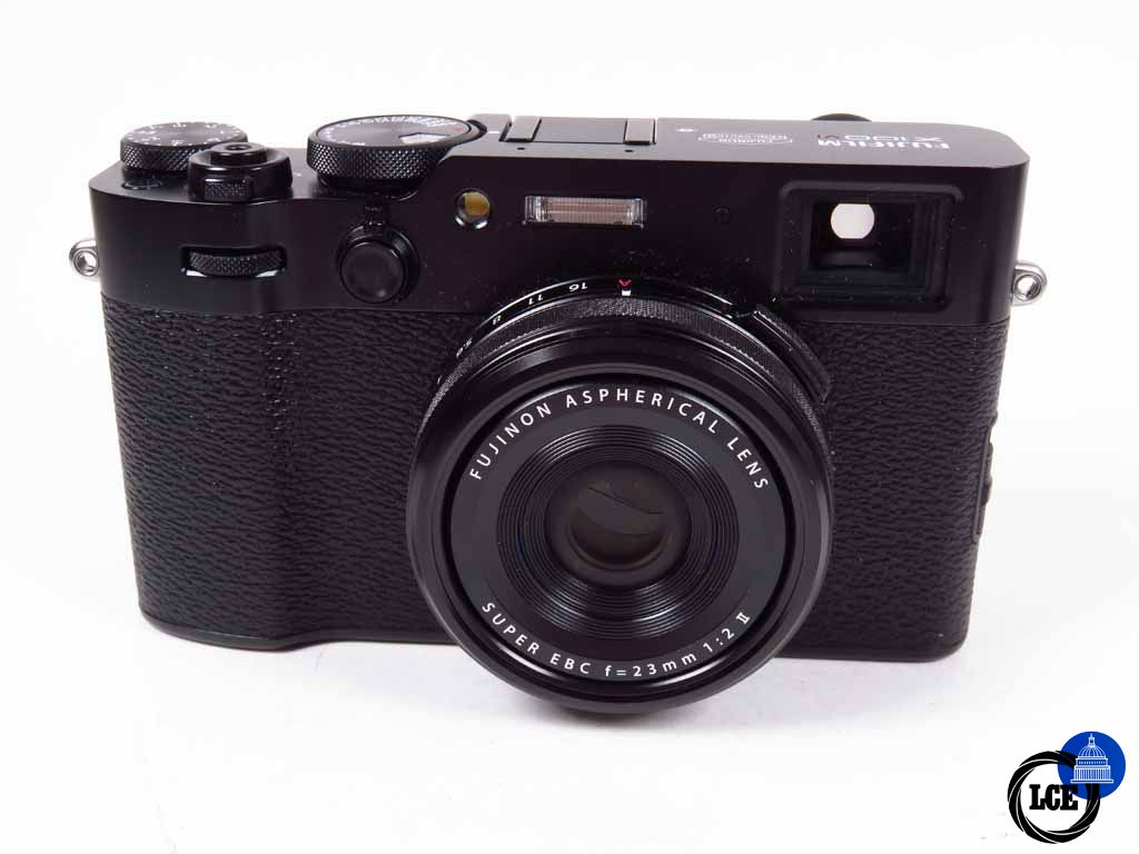 FujiFilm X100VI Black
