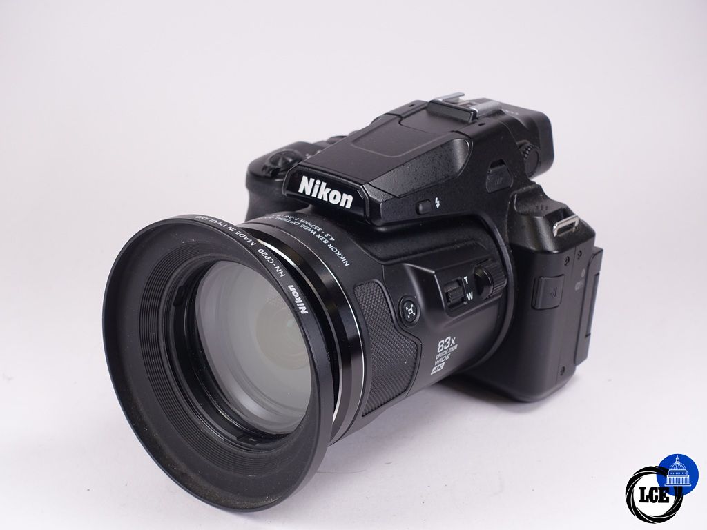 Nikon P950