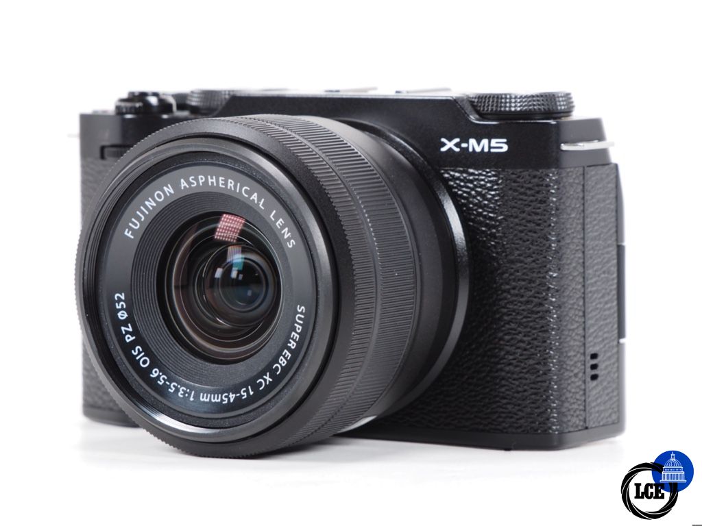 FujiFilm X-M5 & 15-45mm
