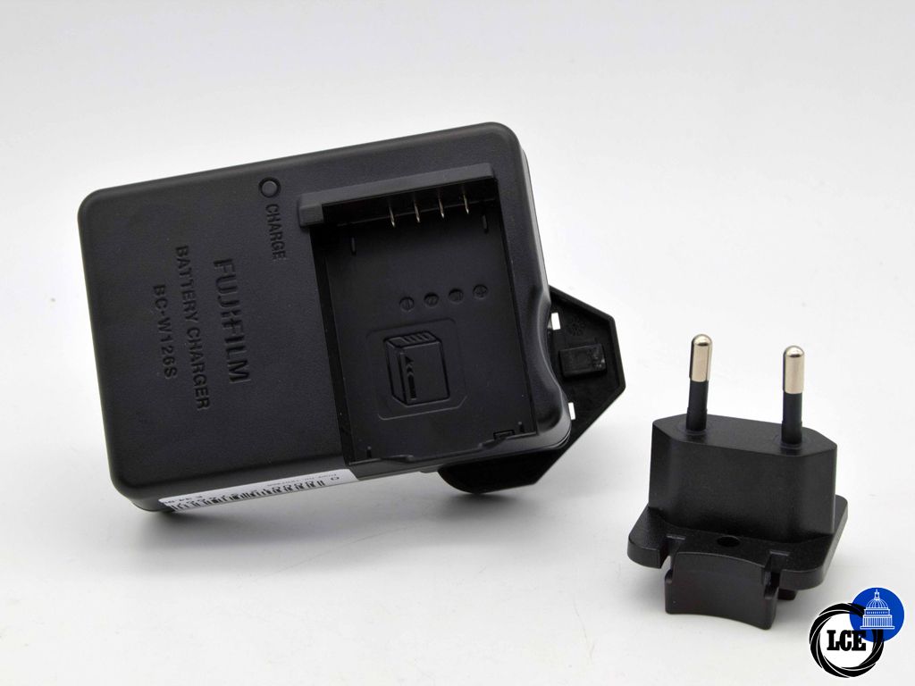 FujiFilm BC-W126S Charger