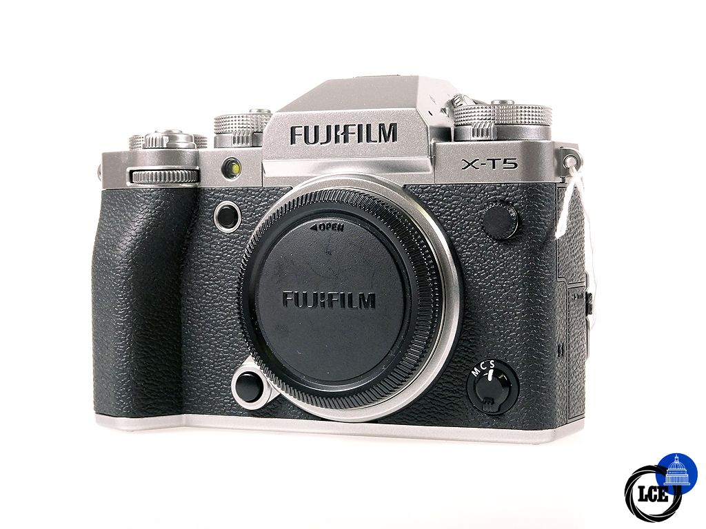 FujiFilm X-T5 Body Silver