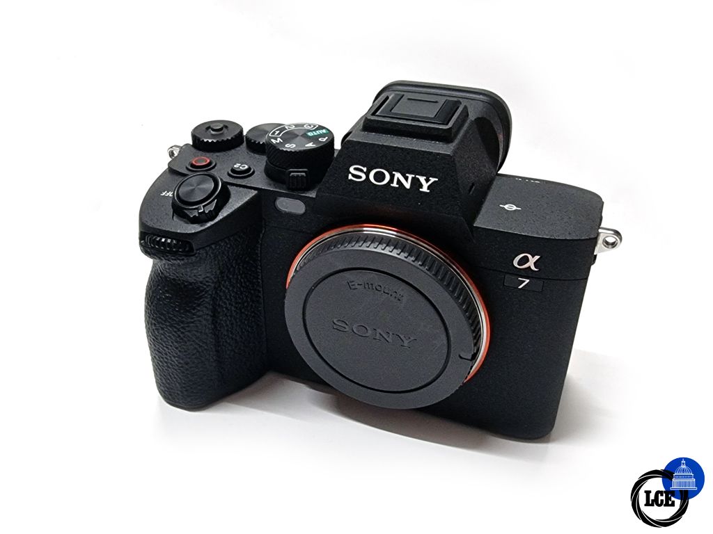 Sony A7 IV Body only - Shutter Count 941