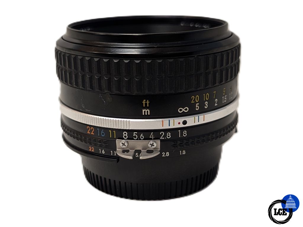 Nikon 50mm F1.8 Nai/s 