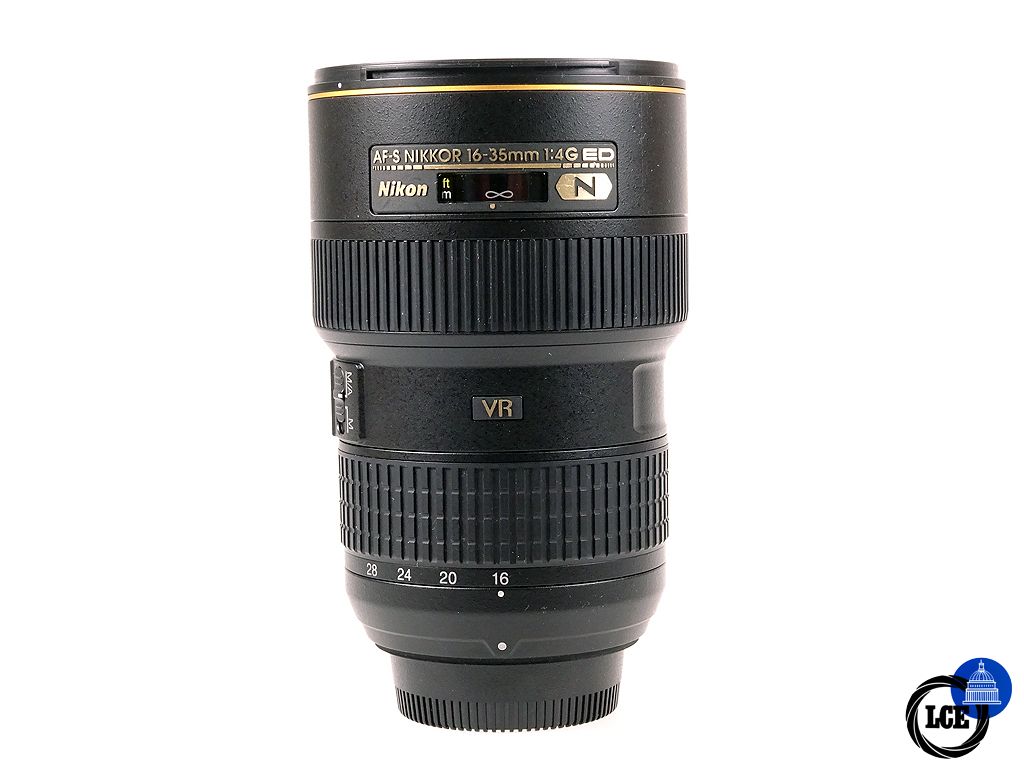 Nikon AF-S 16-35mm f4 VR