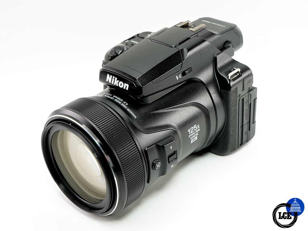 Nikon Coolpix P1000 * BOXED *