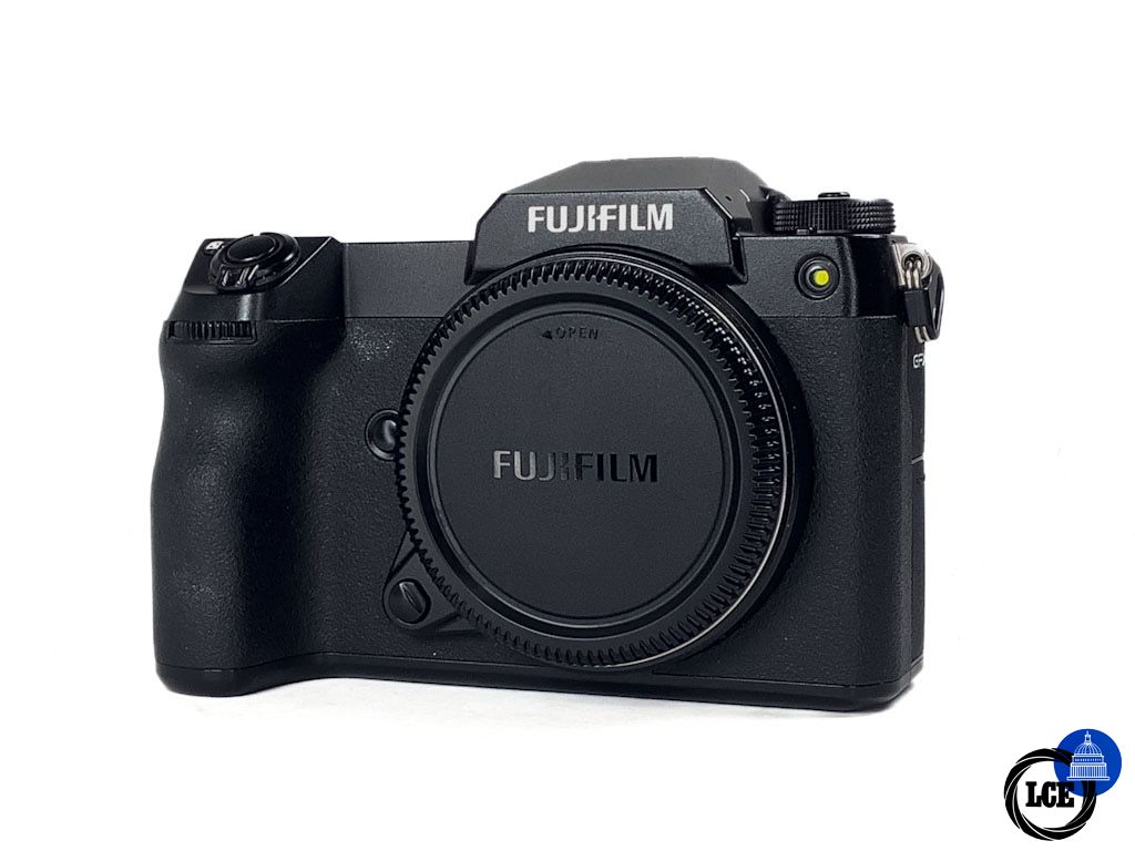 FujiFilm GFX100s Body