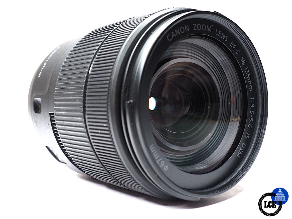 Canon EF-S 18-135mm f3.5-5.6 IS USM