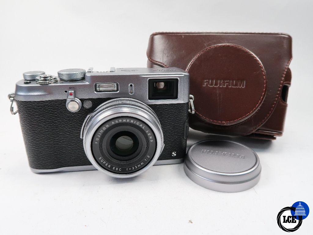 FujiFilm X100S