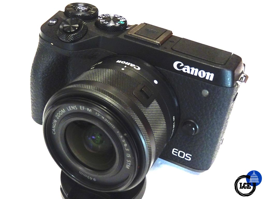 Canon EOS M6 II + 15-45mm 