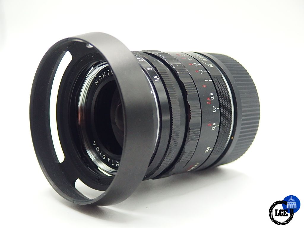 Voigtlander Nokton 28mm F1.5
