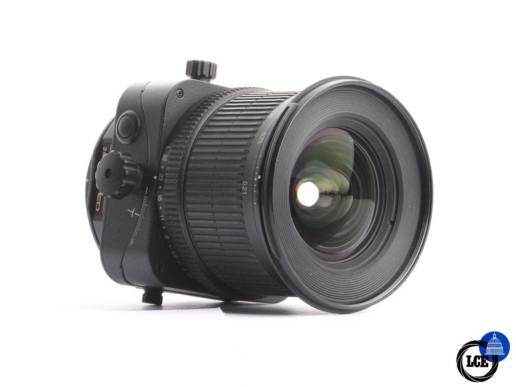 Nikon 24mm f/3.5D ED N PC-E [4*] | 1011525