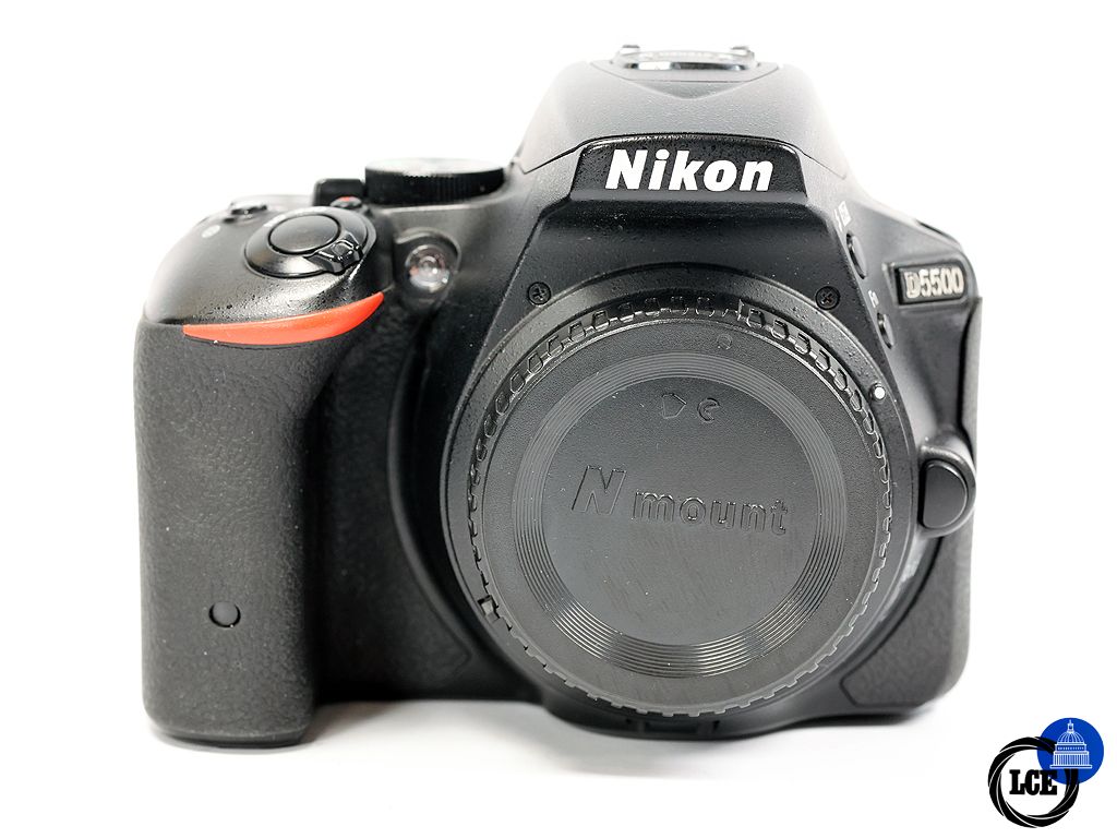 Nikon D5500 BODY *BOXED*