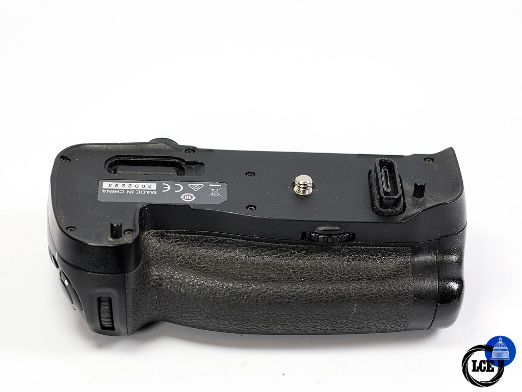 Nikon MB-D17 GRIP FOR D500