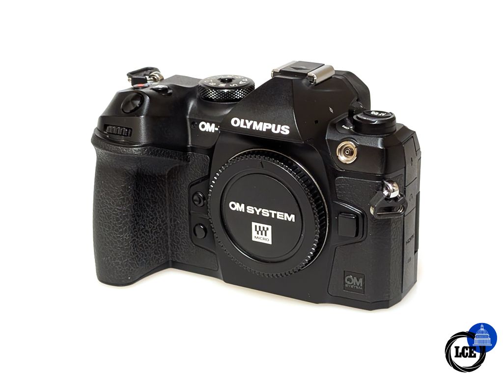 Olympus OM-1