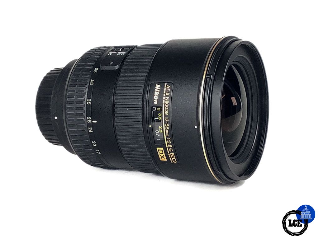 Nikon AF-S 17-55mm F2.8 G ED Nikon AF-S 17-55mm F2.8 G ED