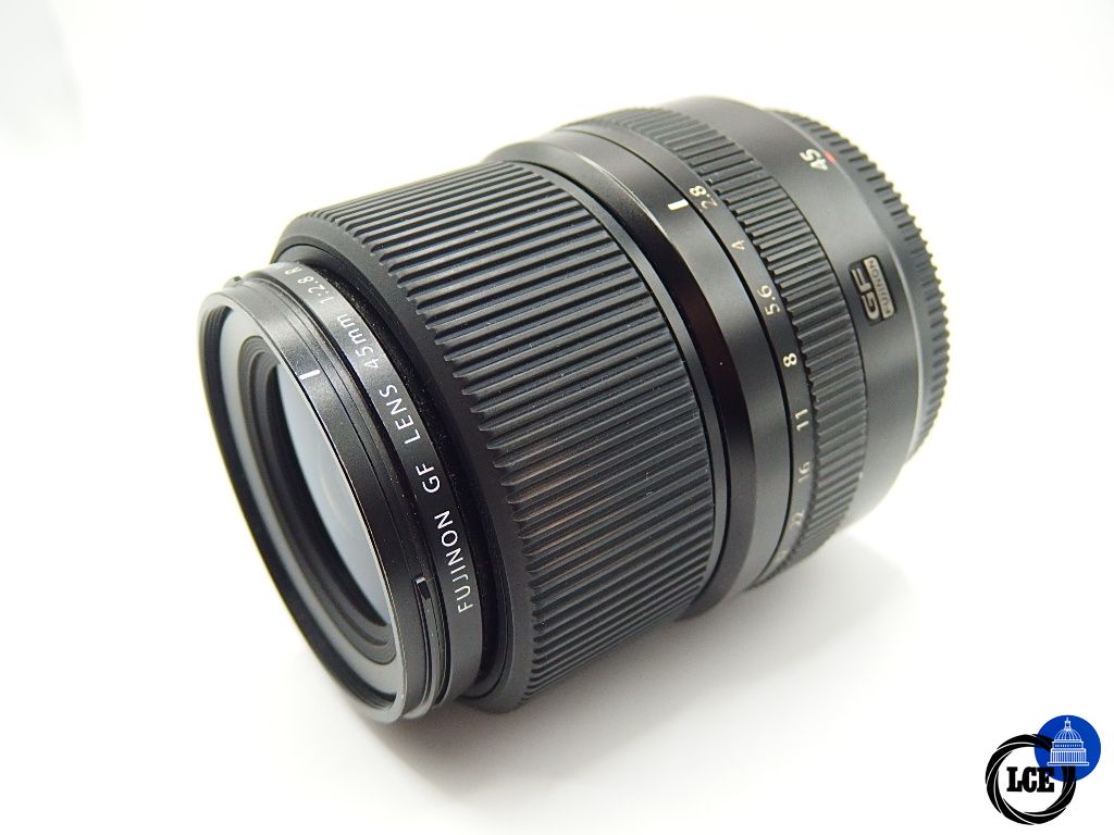 FujiFilm GF 45mm F2.8 WR