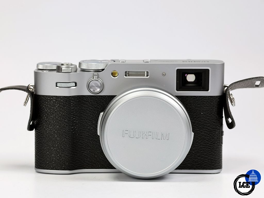 FujiFilm X100 VI SILVER *BOXED*