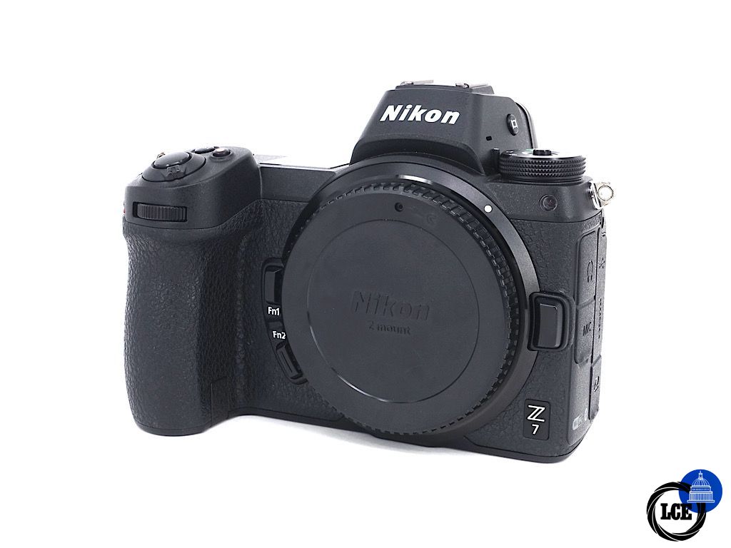 Nikon Z7 Body - Black | 4*