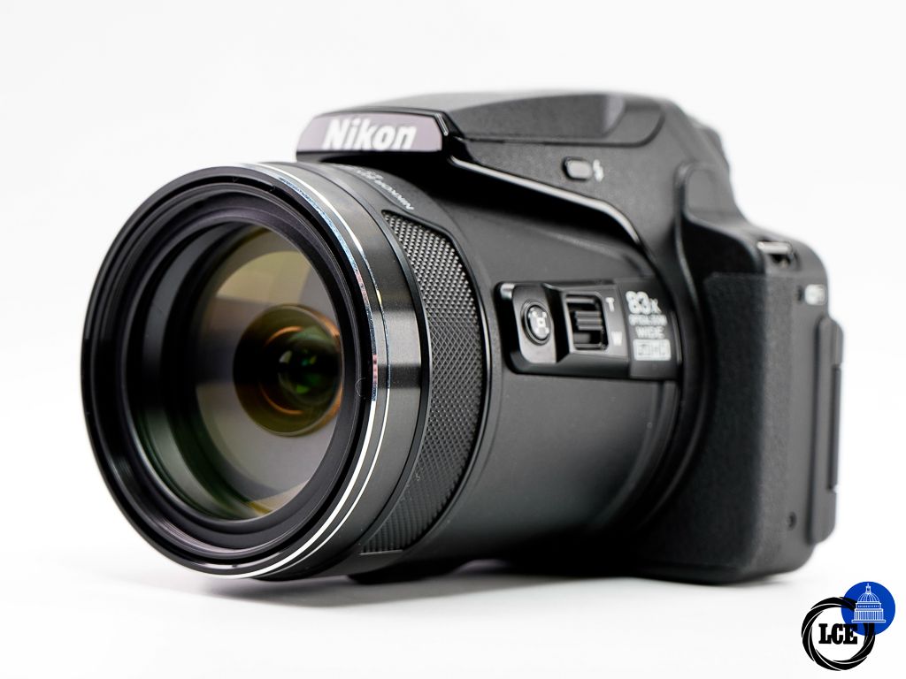 Nikon Coolpix P900